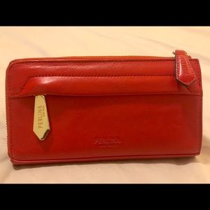 Perlina genuine leather wallet